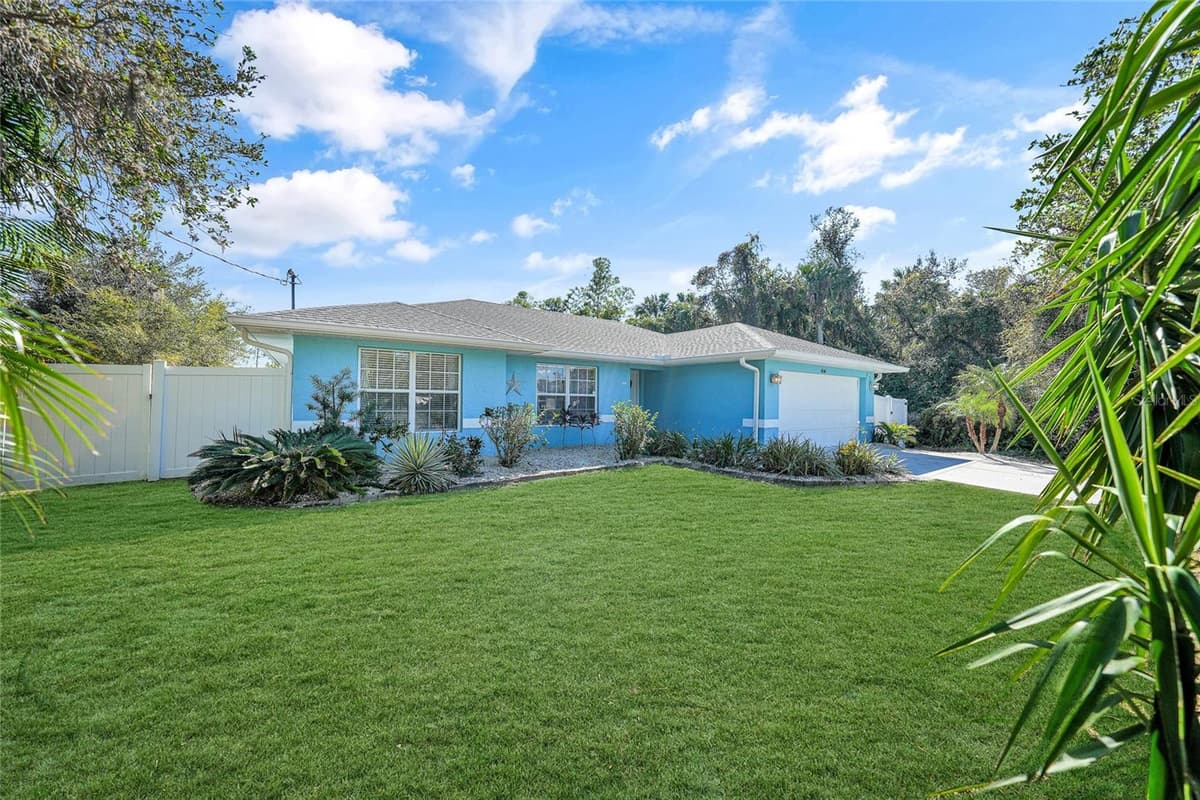 4040 CRANBERRY BOULEVARD — photo 4 of 43