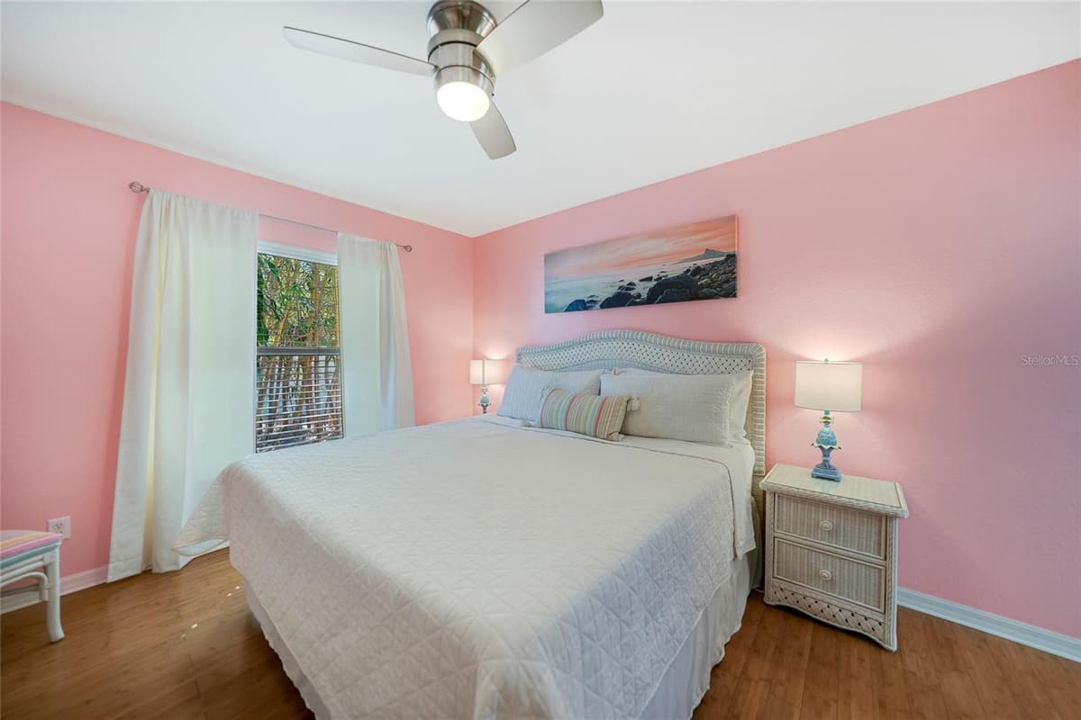 4040 CRANBERRY BOULEVARD — photo 17 of 43