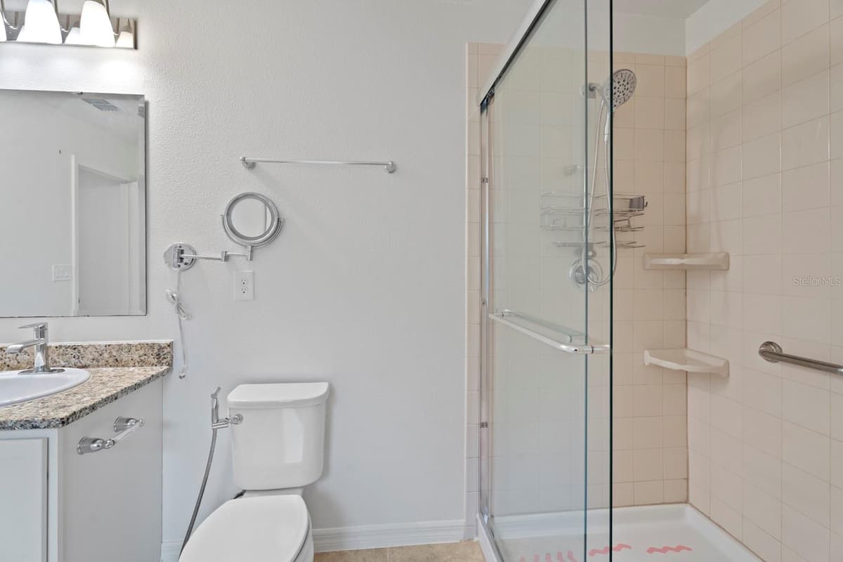 4521 CASABLANCA AVENUE — photo 31 of 59
