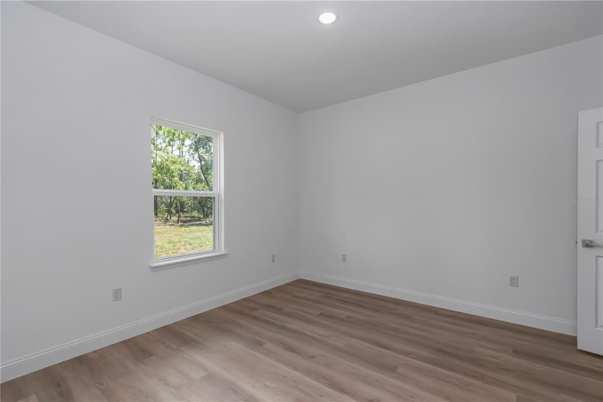 6665 DARLINGTON DRIVE — photo 25 of 43