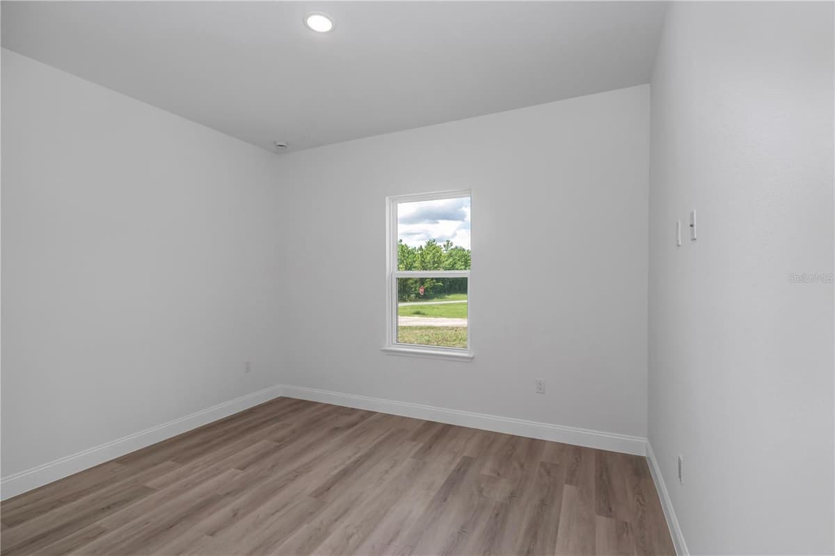 6665 DARLINGTON DRIVE — photo 30 of 43