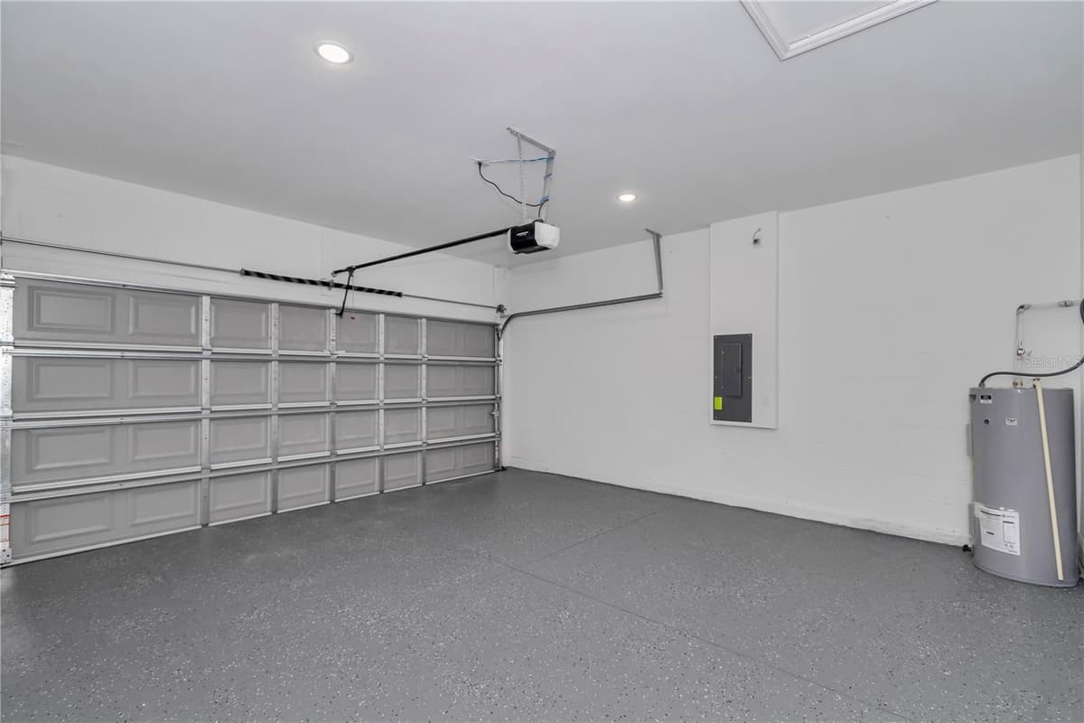 6665 DARLINGTON DRIVE — photo 36 of 43