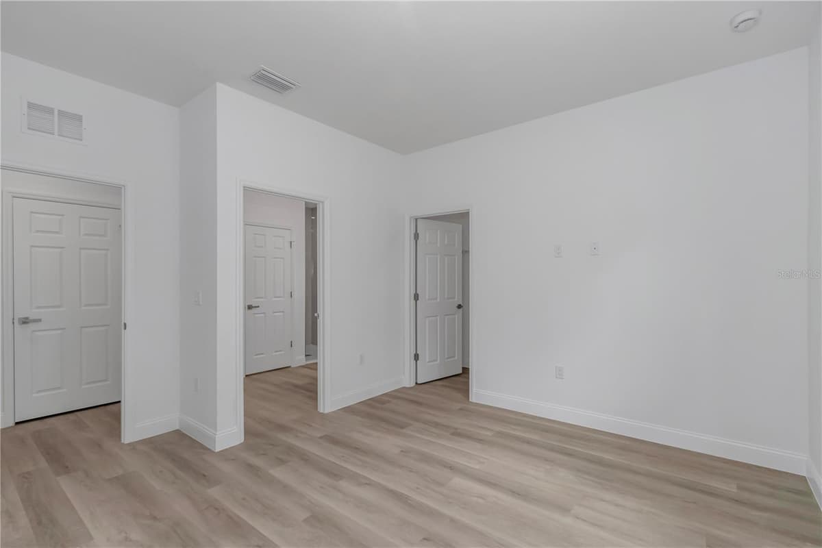 6665 DARLINGTON DRIVE — photo 23 of 43