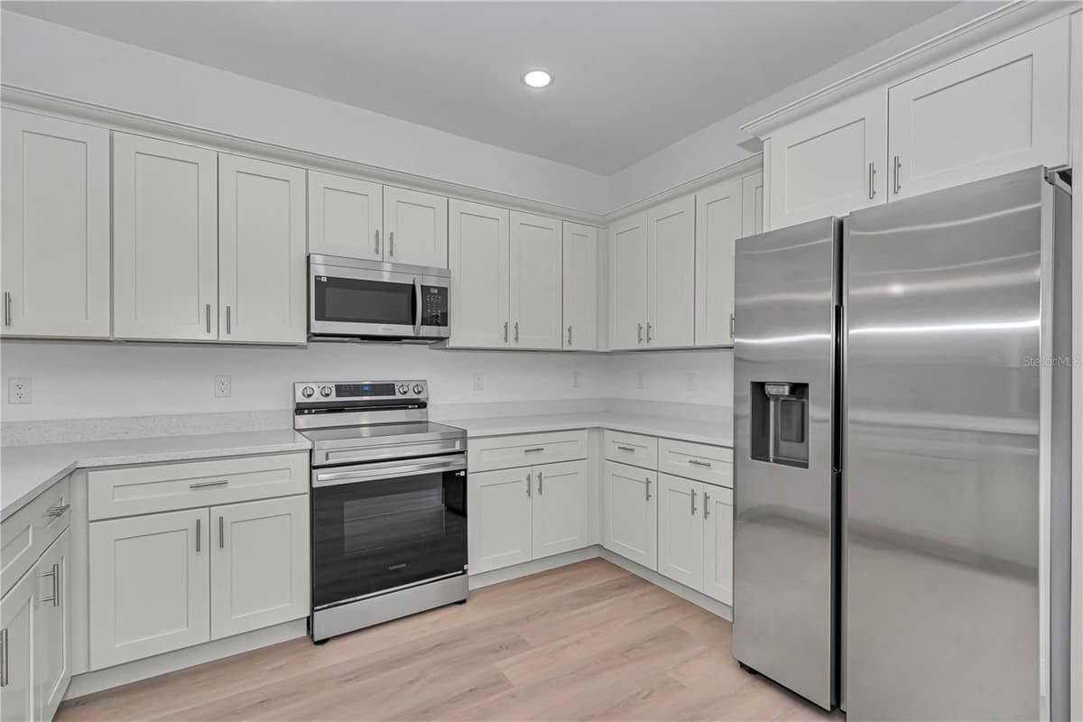 6665 DARLINGTON DRIVE — photo 21 of 43