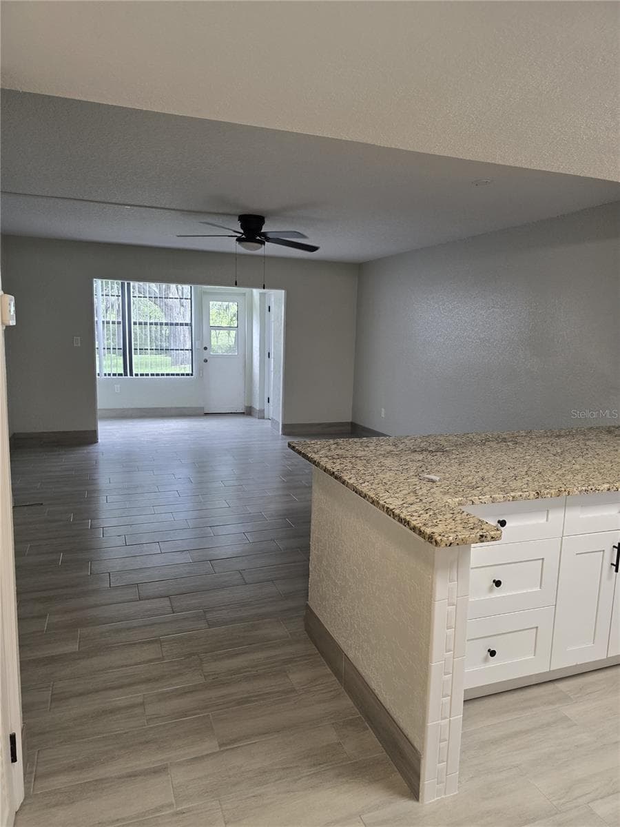 4829 ONYX LANE — photo 7 of 10