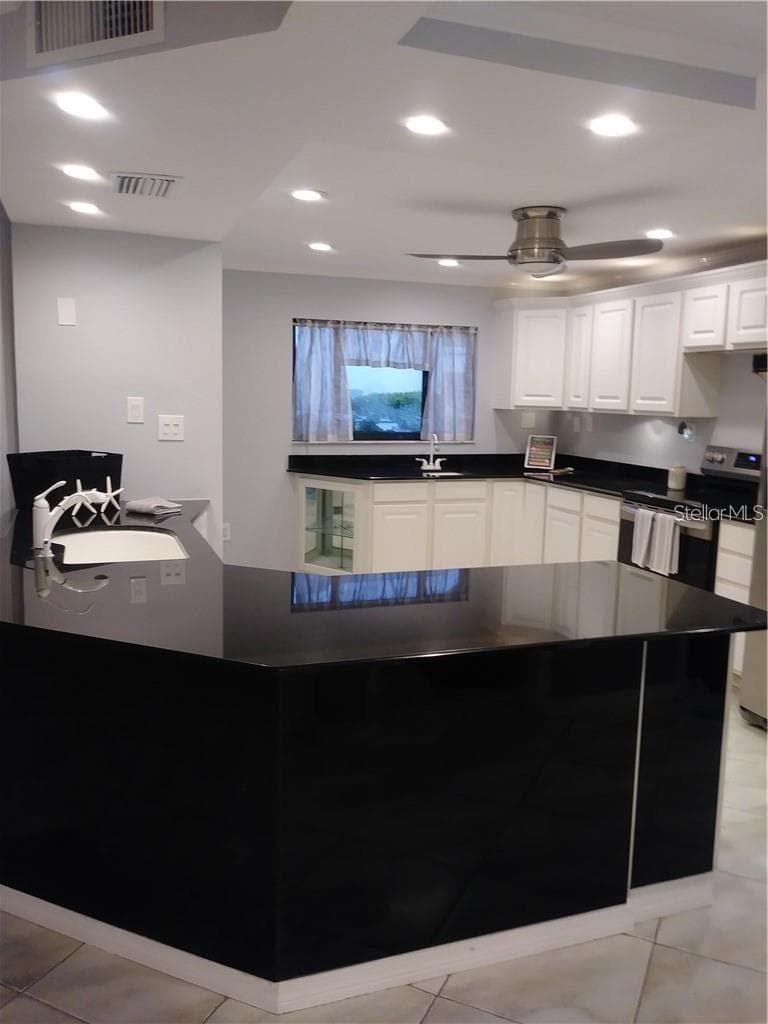 8720 COVE COURT — photo 16 of 31
