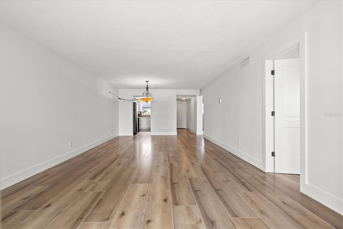 5600 BEACH WAY DRIVE — photo 25 of 26