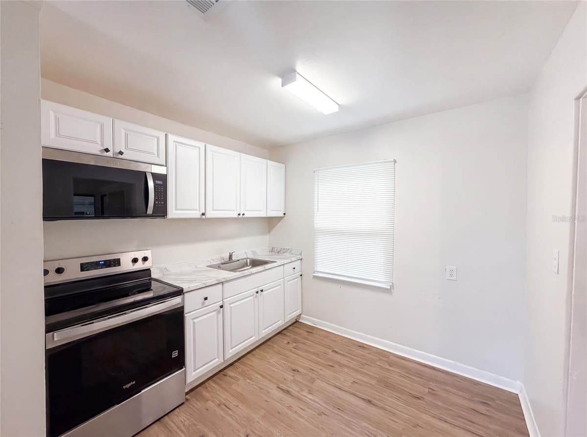 706 FLANDERS AVENUE — photo 16 of 19