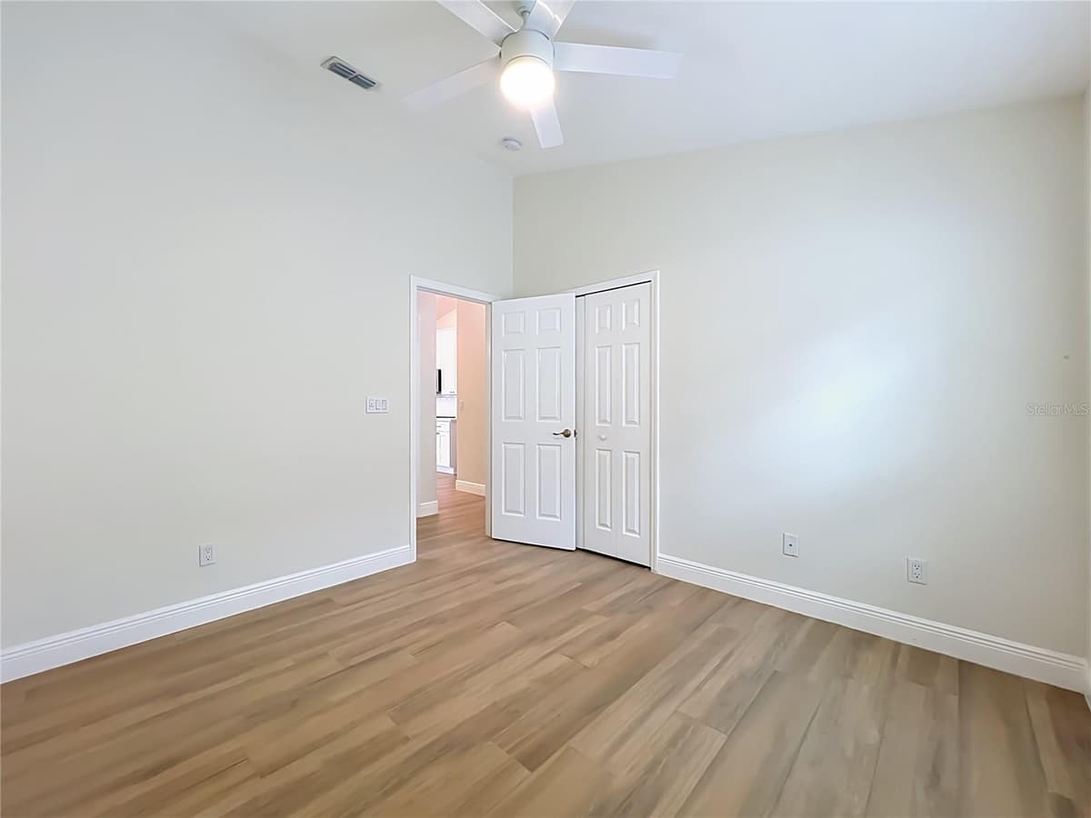 998 WHITE SPRINGS LANE — photo 35 of 57