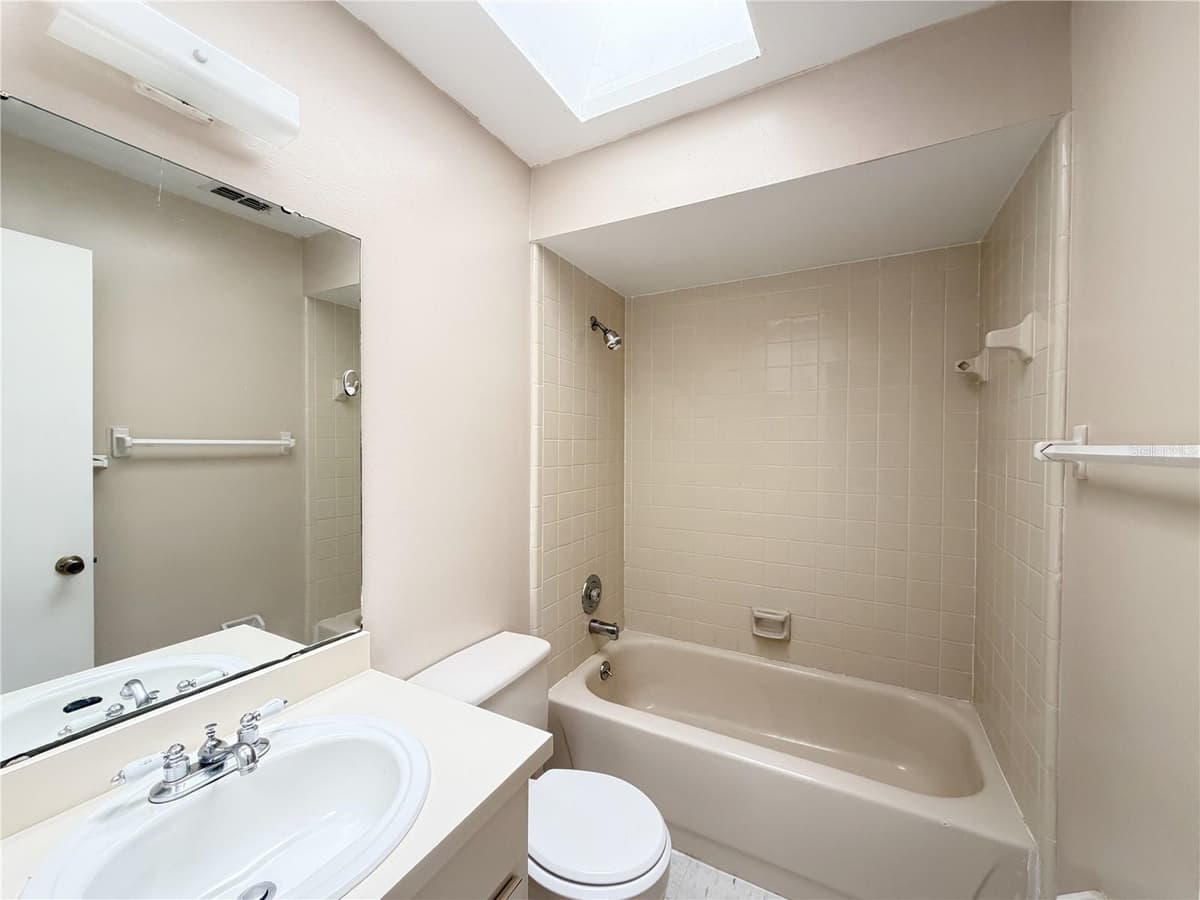 9911 BURL WAY — photo 13 of 25