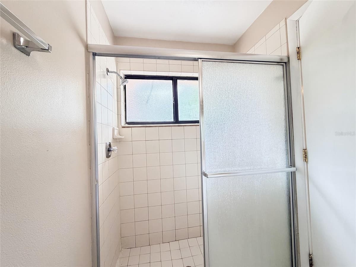 9911 BURL WAY — photo 18 of 25