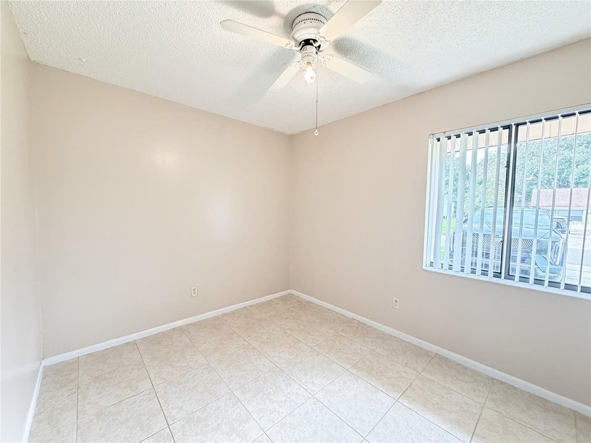 9911 BURL WAY — photo 10 of 25