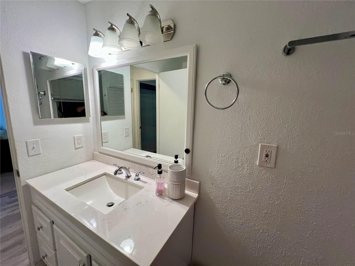 3246 EAGLE STREET — photo 27 of 30