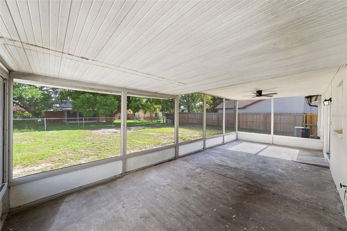 7645 ARLIGHT DRIVE — photo 21 of 24