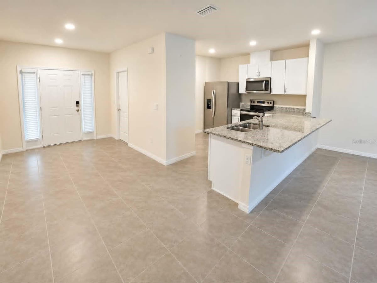 2732 SILVER CANOE DRIVE — photo 14 of 45