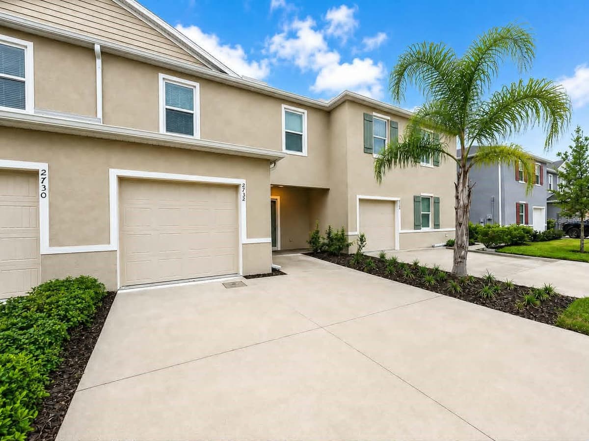 2732 SILVER CANOE DRIVE — photo 3 of 45