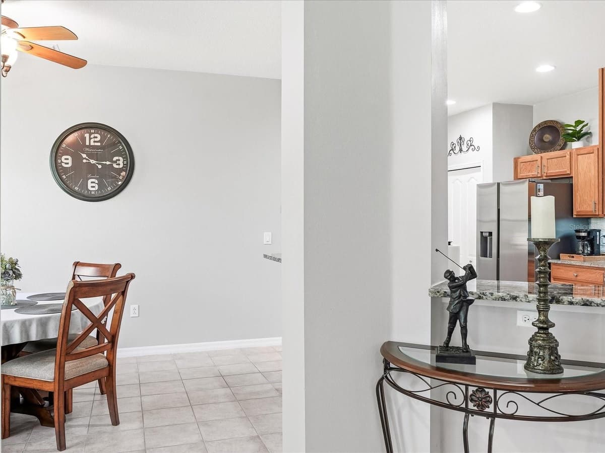 4693 WHISPERING OAKS DRIVE — photo 14 of 39