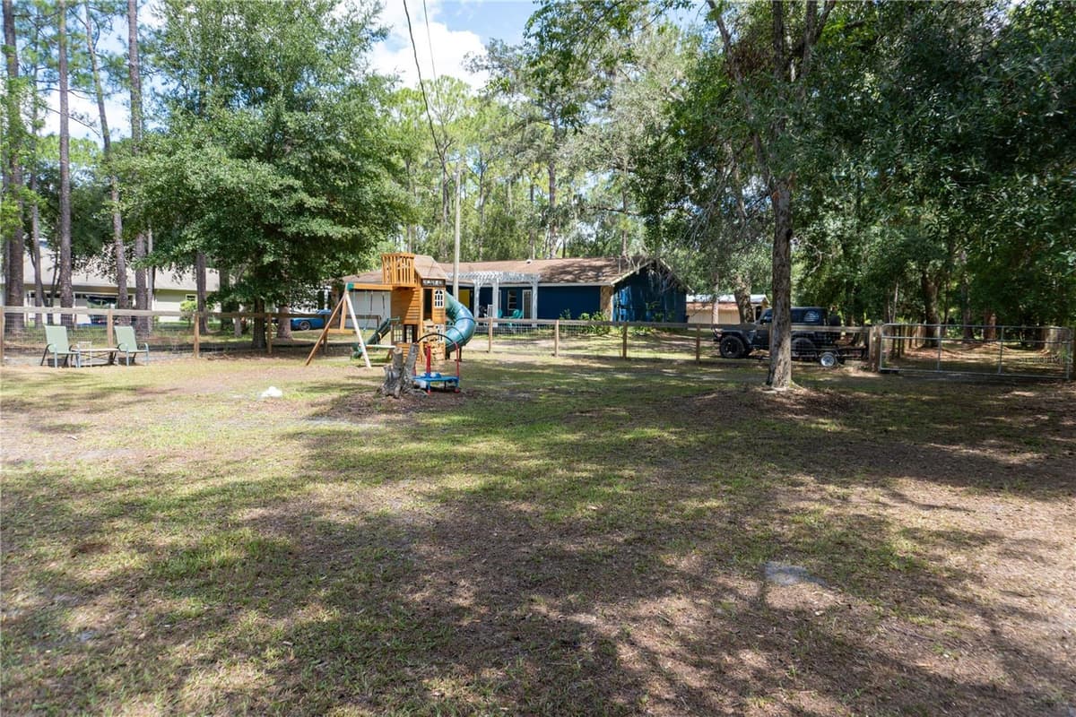 27729 GREEN WILLOW RUN — photo 33 of 37