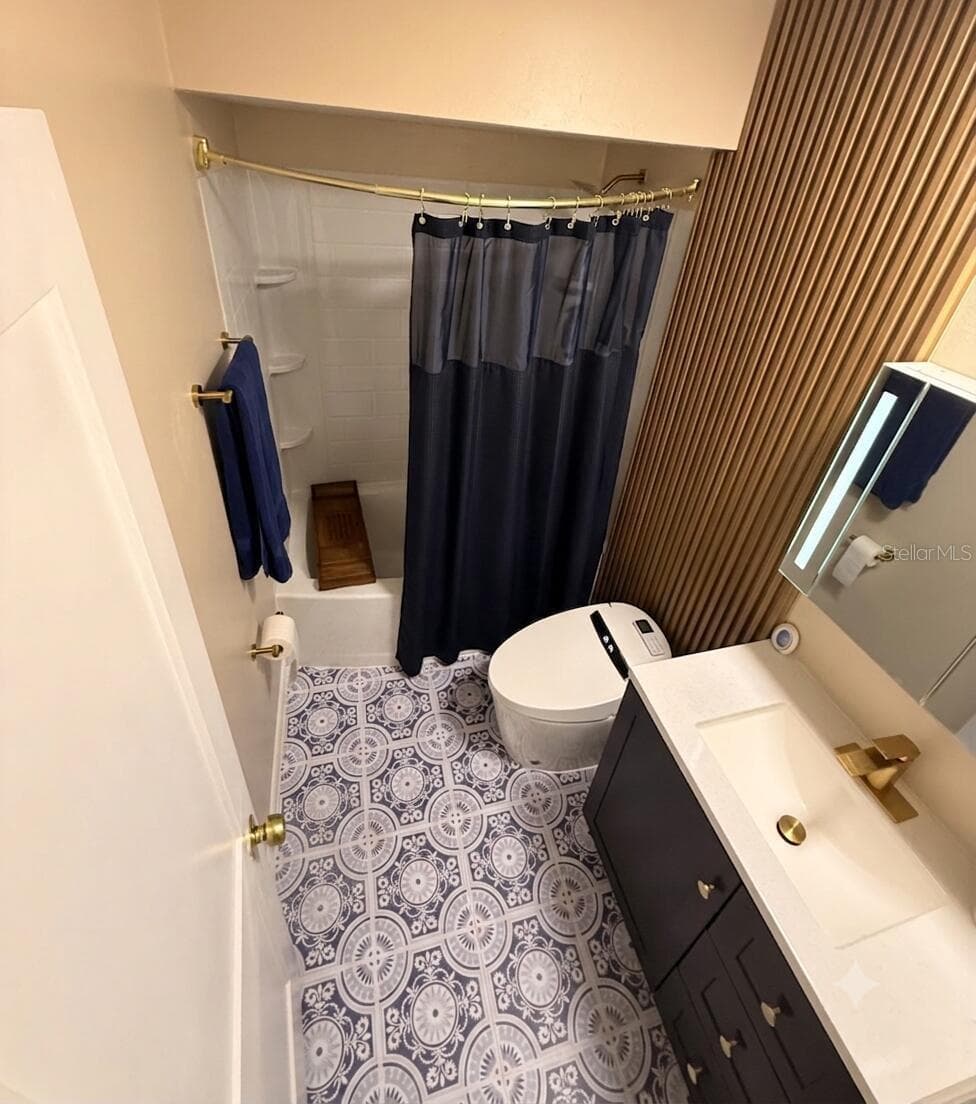 1711 GROVE STREET — photo 9 of 14
