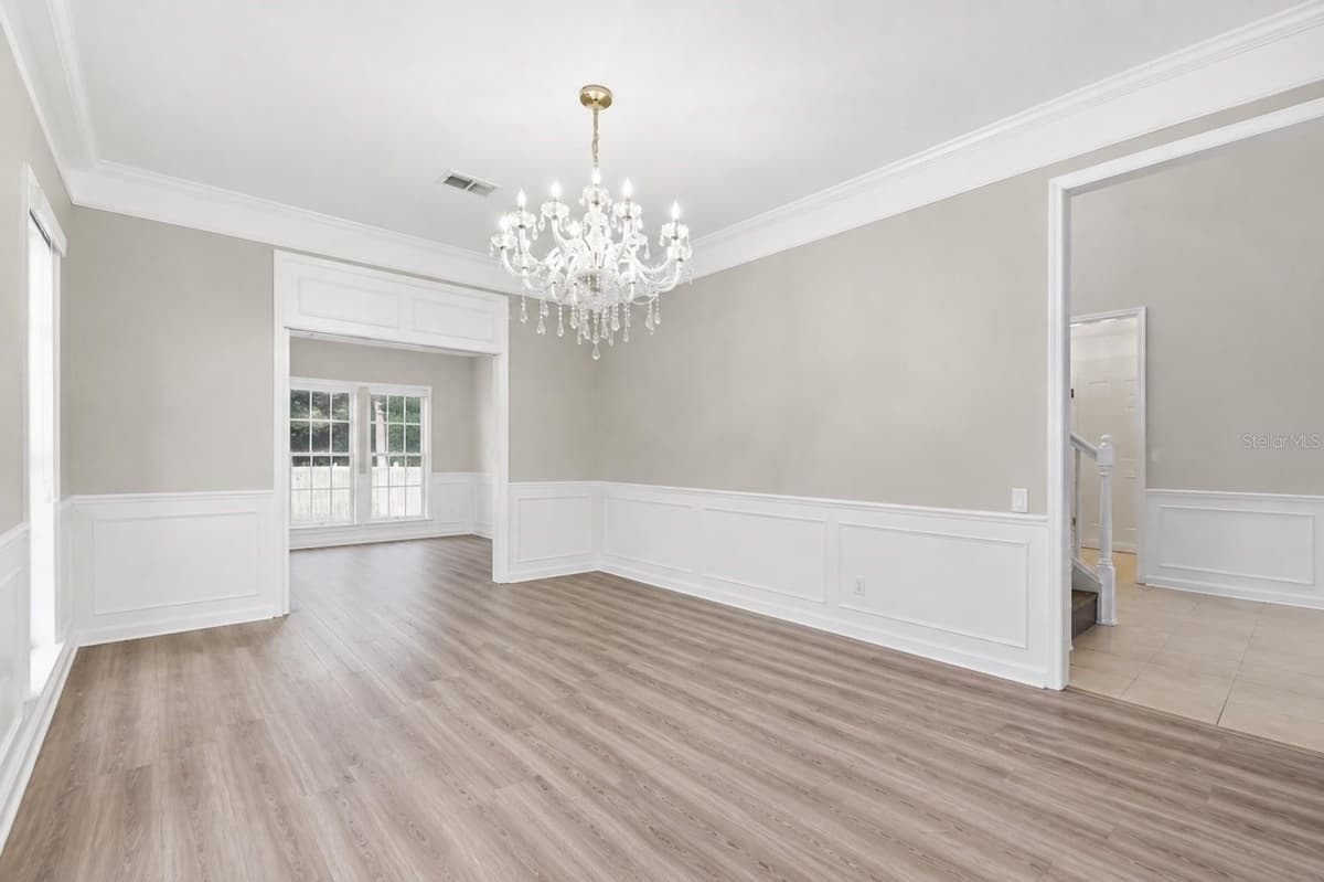 1339 OLYMPIA PARK CIRCLE — photo 7 of 33