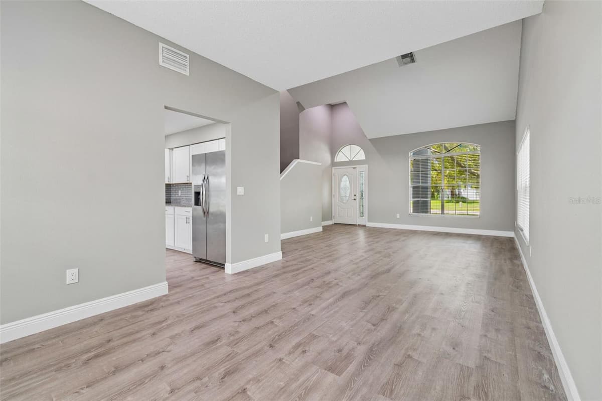 12914 LONGCREST DRIVE — photo 23 of 62