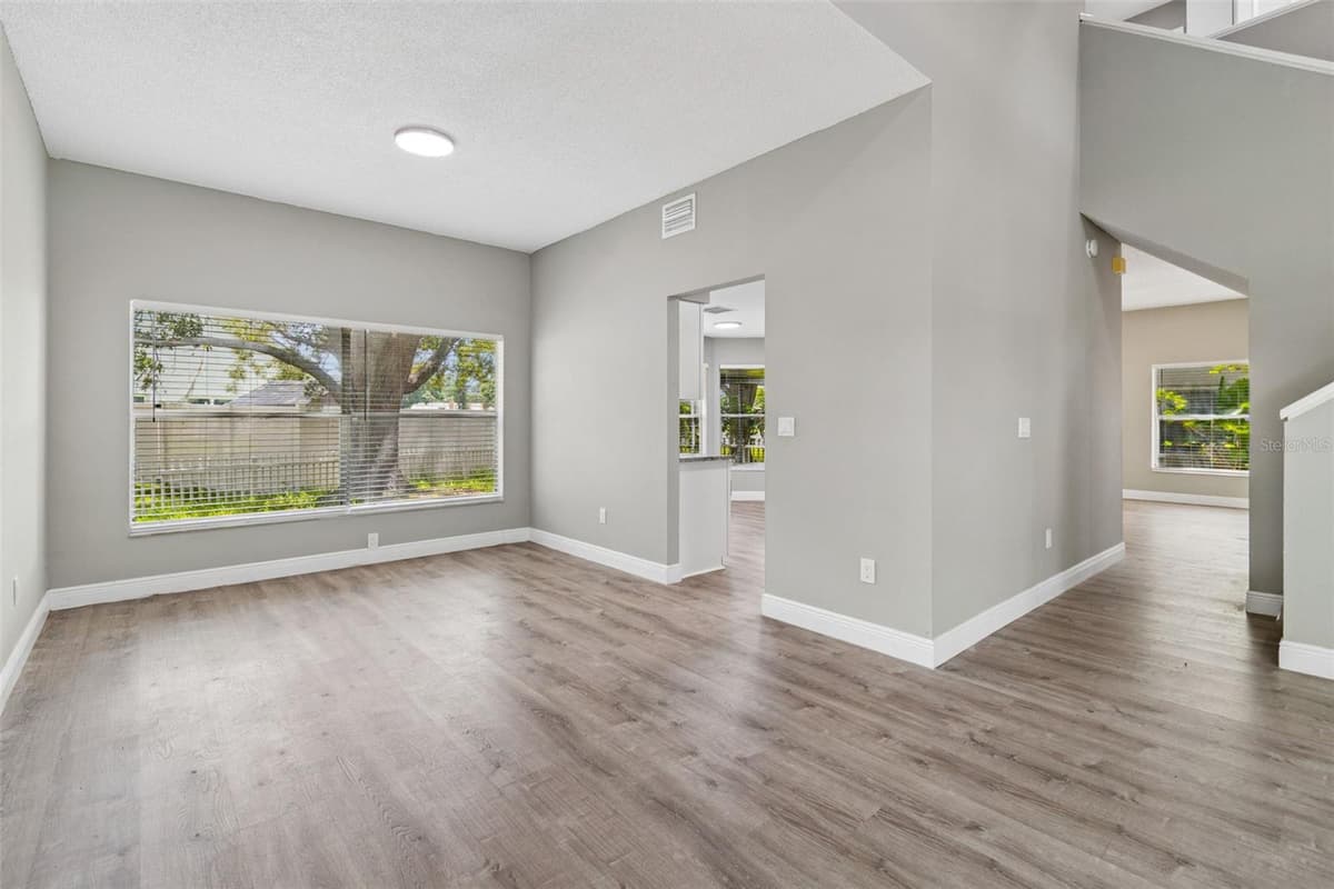 12914 LONGCREST DRIVE — photo 22 of 62