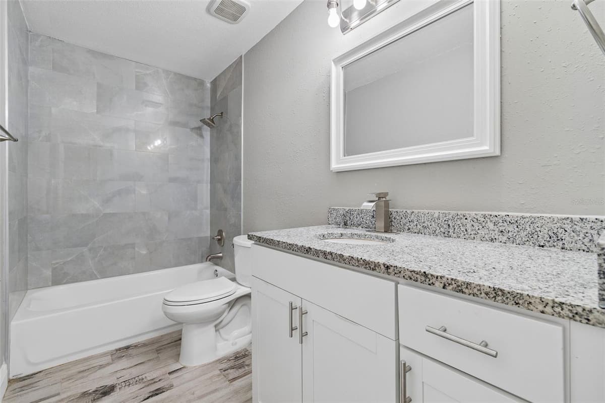 12914 LONGCREST DRIVE — photo 42 of 62