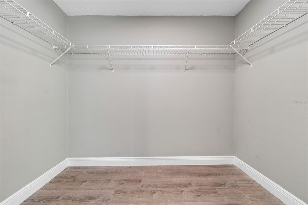 12914 LONGCREST DRIVE — photo 47 of 62
