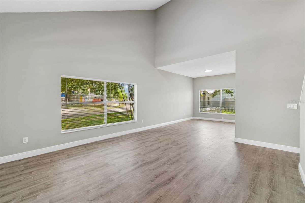 12914 LONGCREST DRIVE — photo 20 of 62