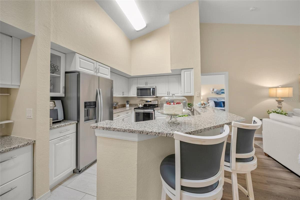 4166 CENTRAL SARASOTA PARKWAY — photo 18 of 60
