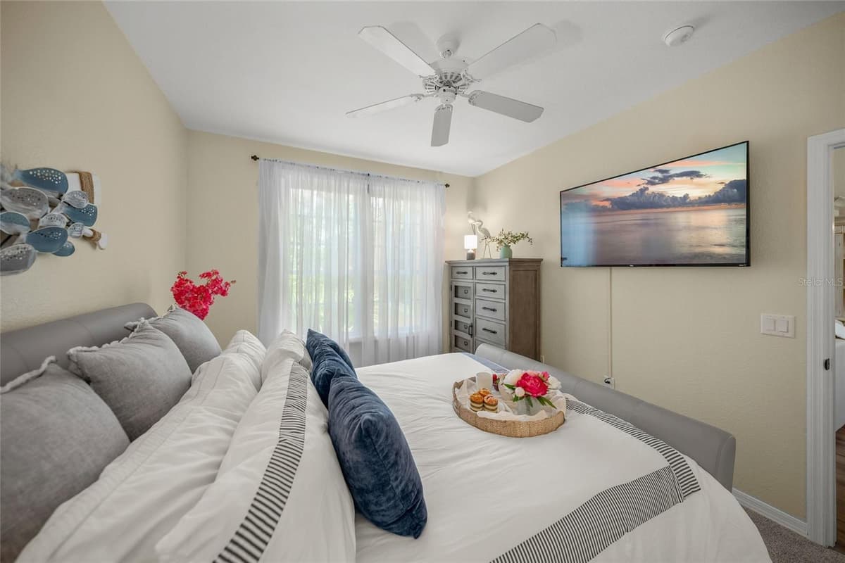 4166 CENTRAL SARASOTA PARKWAY — photo 24 of 60