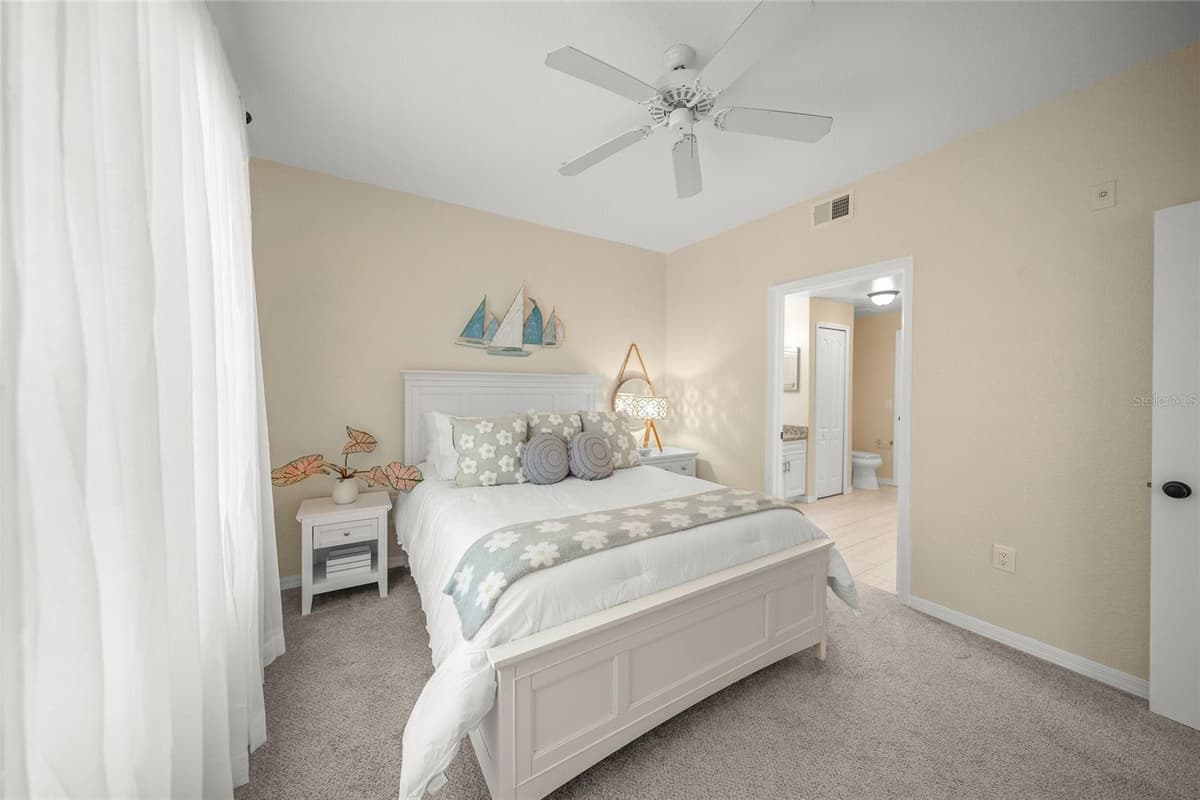 4166 CENTRAL SARASOTA PARKWAY — photo 35 of 60