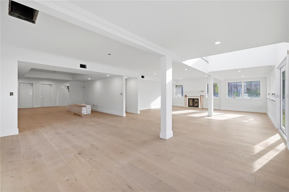 604 NORSOTA WAY — photo 22 of 60