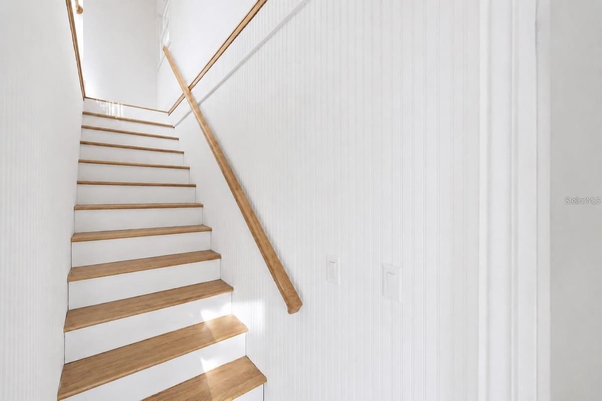 604 NORSOTA WAY — photo 54 of 60