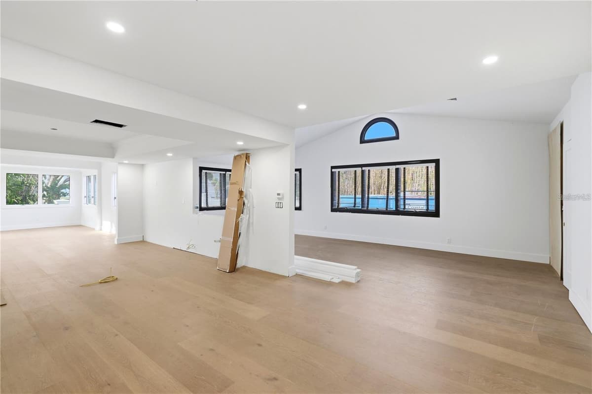 604 NORSOTA WAY — photo 24 of 60