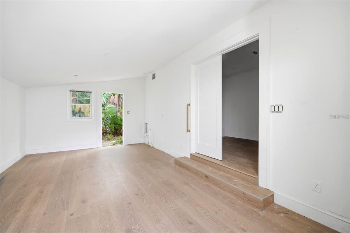 604 NORSOTA WAY — photo 51 of 60