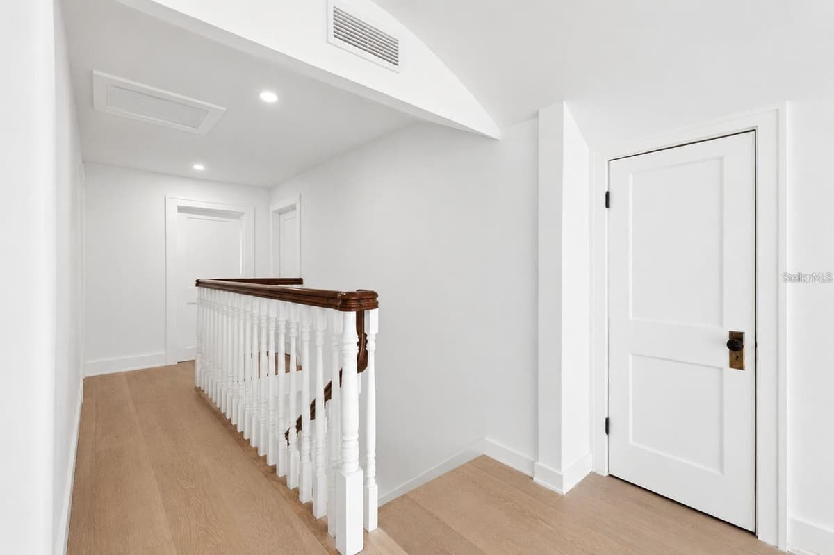 604 NORSOTA WAY — photo 42 of 60