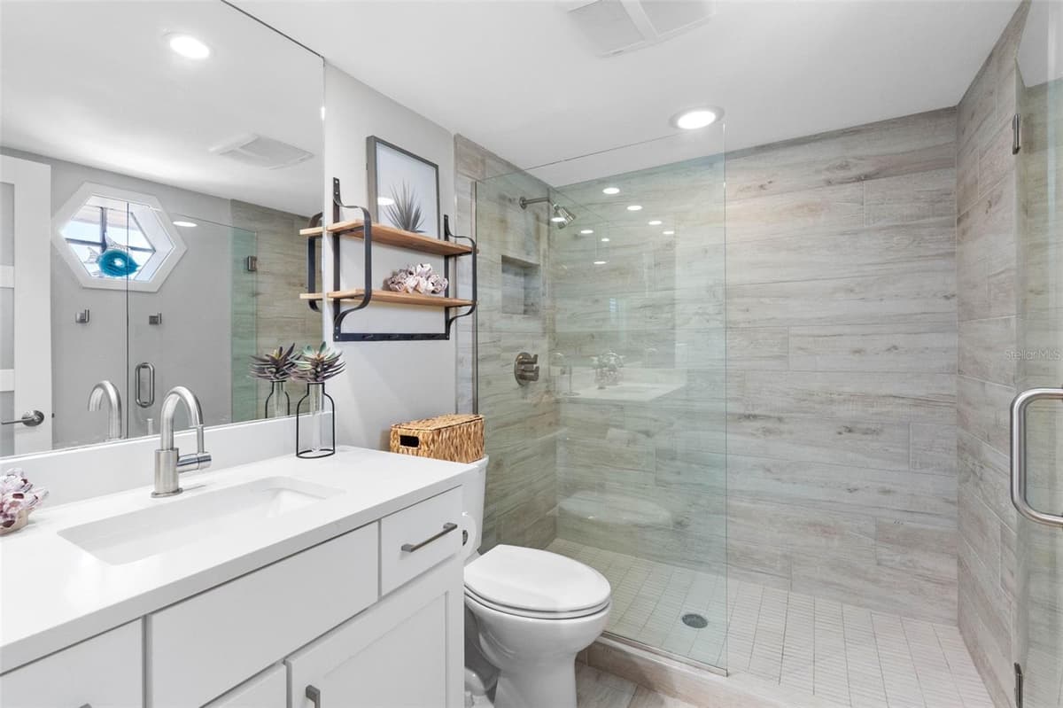 160 MARINA DEL REY COURT — photo 40 of 59
