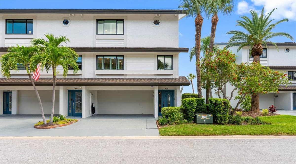 160 MARINA DEL REY COURT — photo 3 of 59