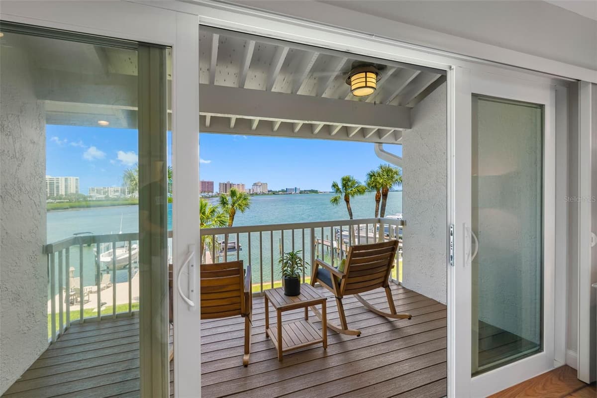 160 MARINA DEL REY COURT — photo 34 of 59