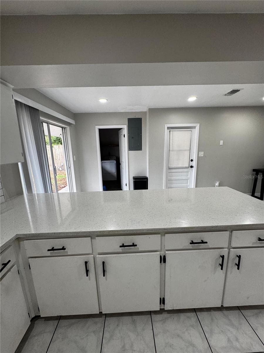 4202 OKARA ROAD — photo 15 of 22
