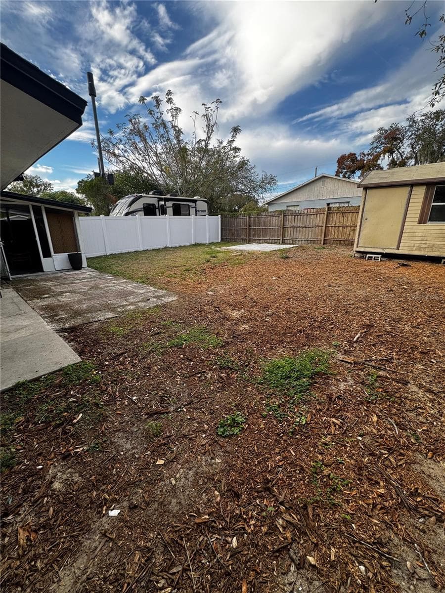 4202 OKARA ROAD — photo 16 of 22
