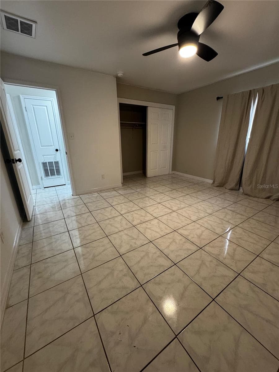 4202 OKARA ROAD — photo 4 of 22