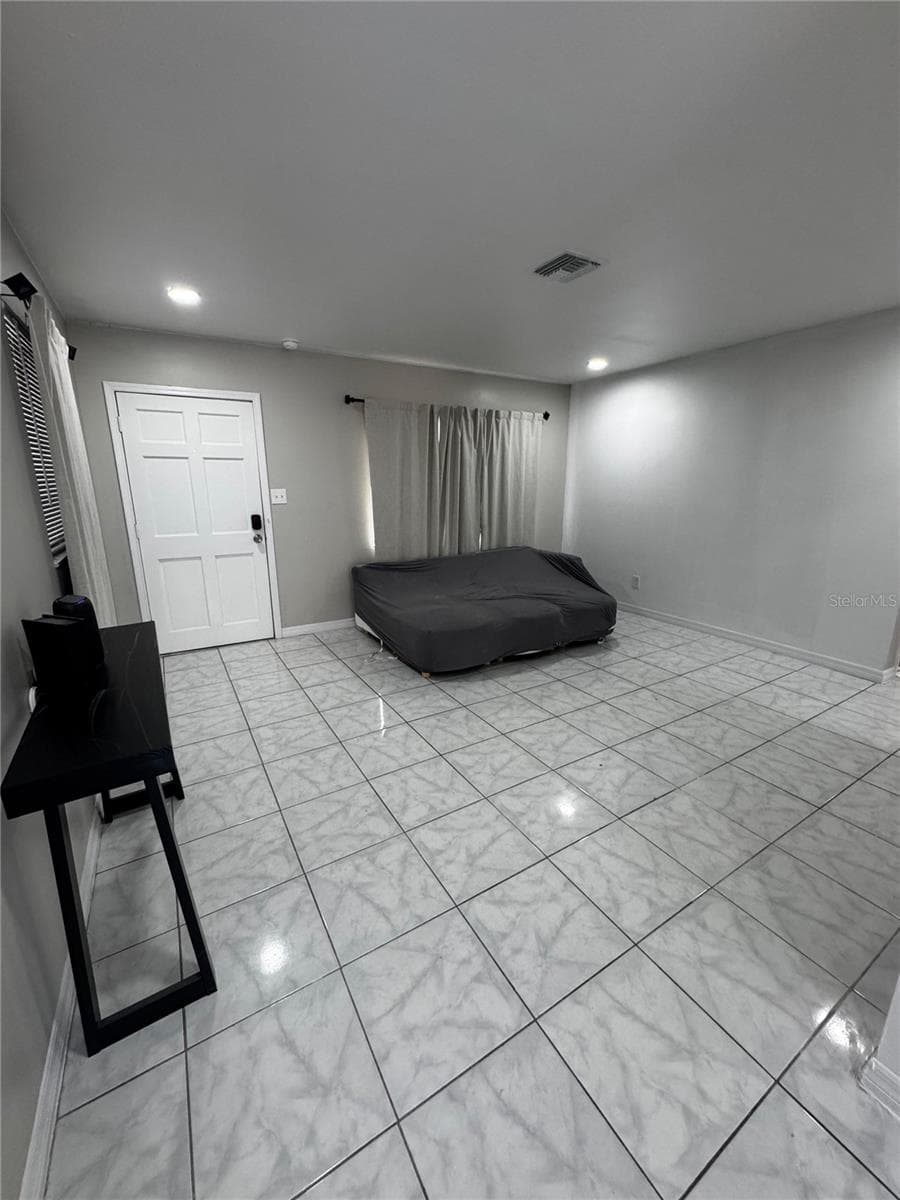 4202 OKARA ROAD — photo 9 of 22