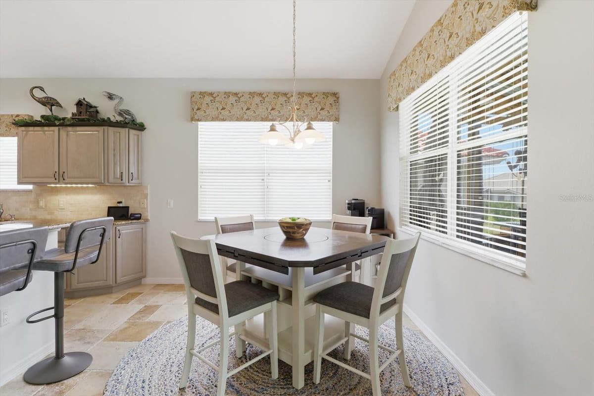 1096 DIAMOND SHORE LOOP — photo 13 of 45