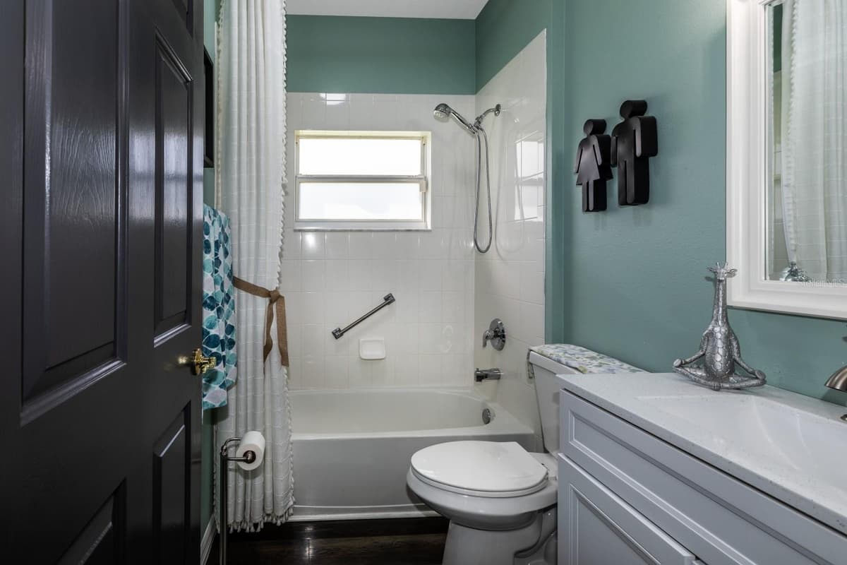5110 RIVER EDGE LANE — photo 17 of 32