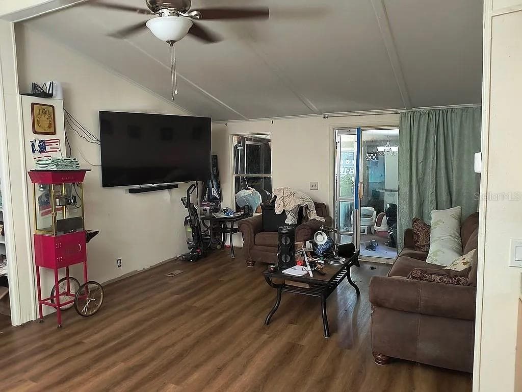 11853 CATON AVENUE — photo 13 of 24
