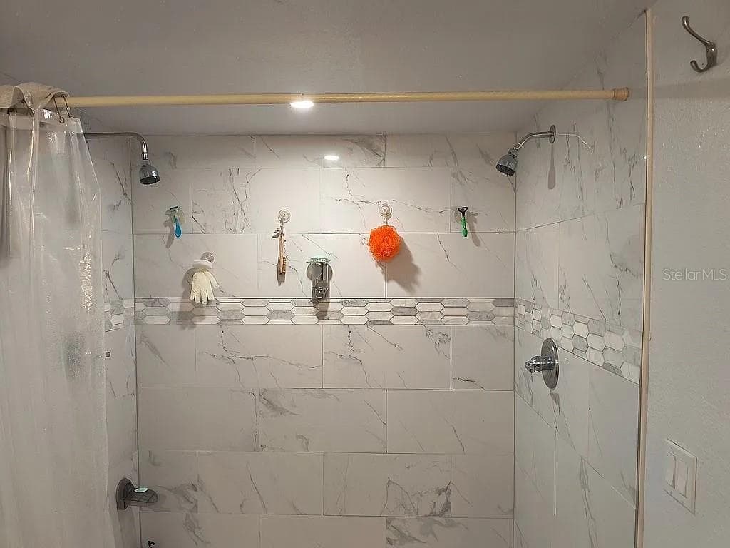 11853 CATON AVENUE — photo 9 of 24