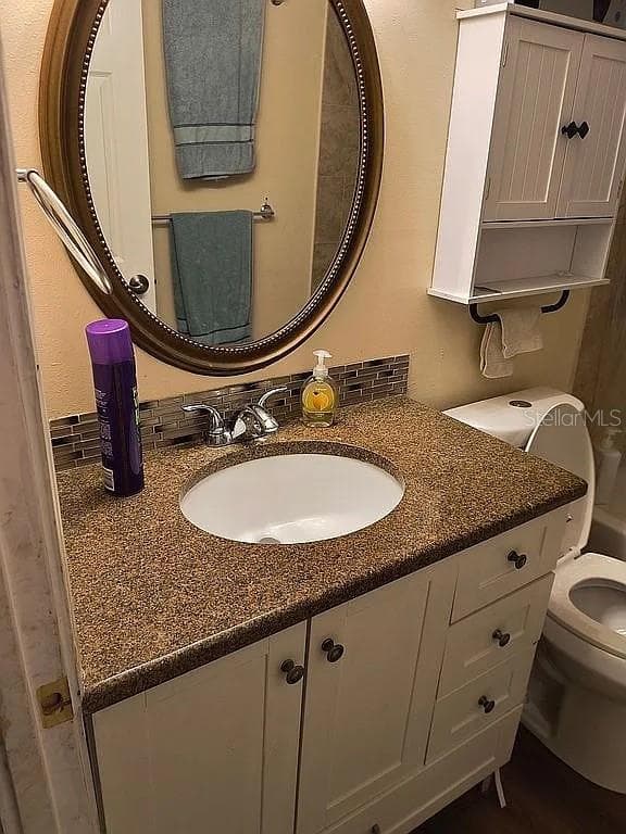 11853 CATON AVENUE — photo 16 of 24