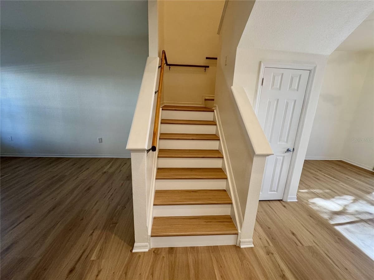 7702 PLANTATION CIRCLE — photo 7 of 28